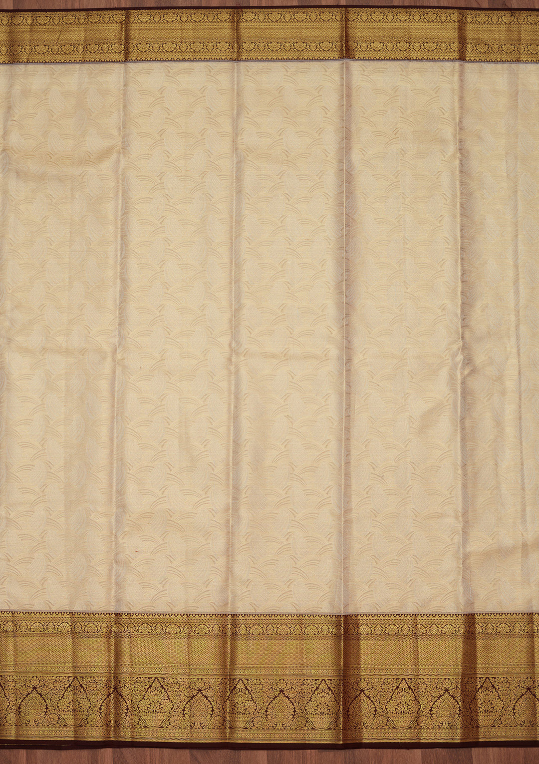 Gold Tissue Jaal Saree With Matching Blouse Piece