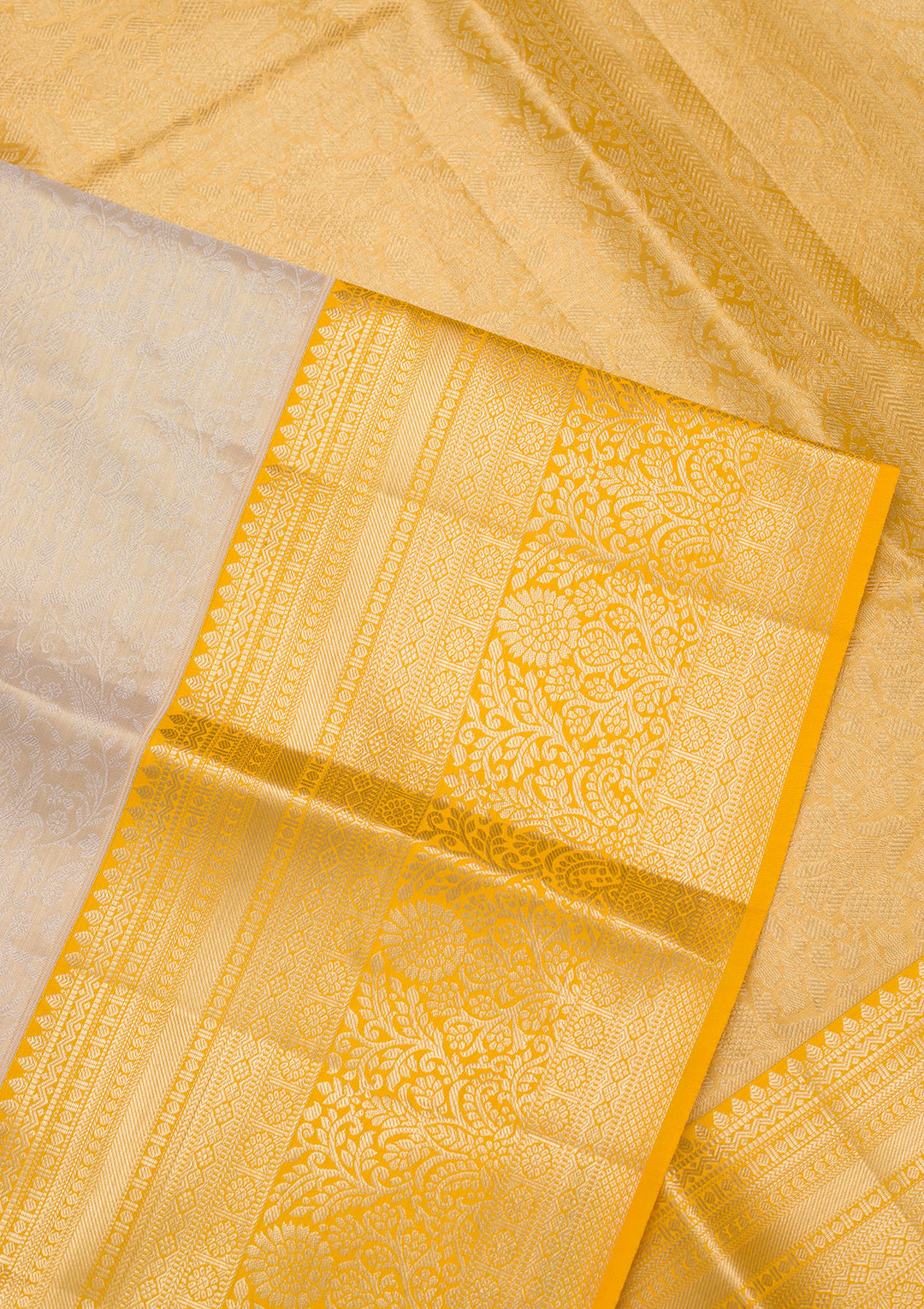 Cream Silk Jaal Zariwork Saree With Matching Blouse Piece