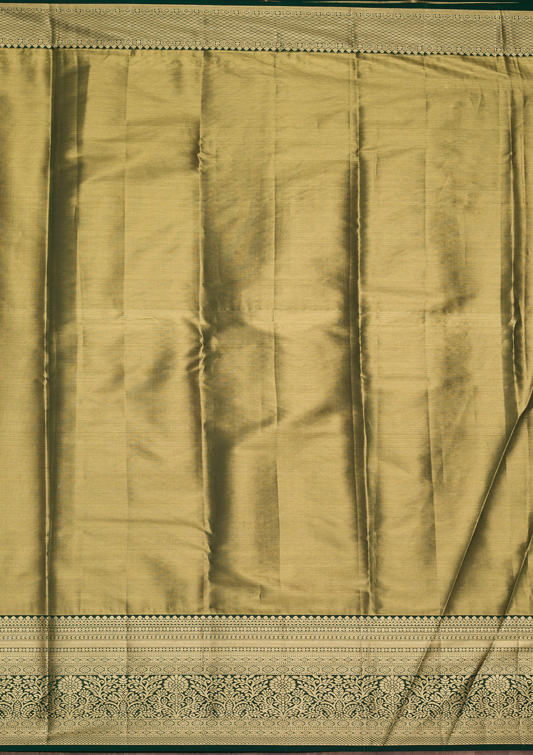 Mehendi Green Silk Jaal Saree With Matching Blouse Piece