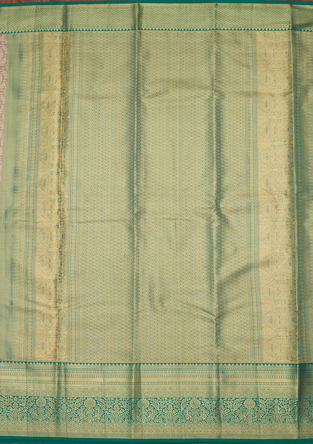 Grey Silk Jaal Zariwork Saree With Matching Blouse Piece
