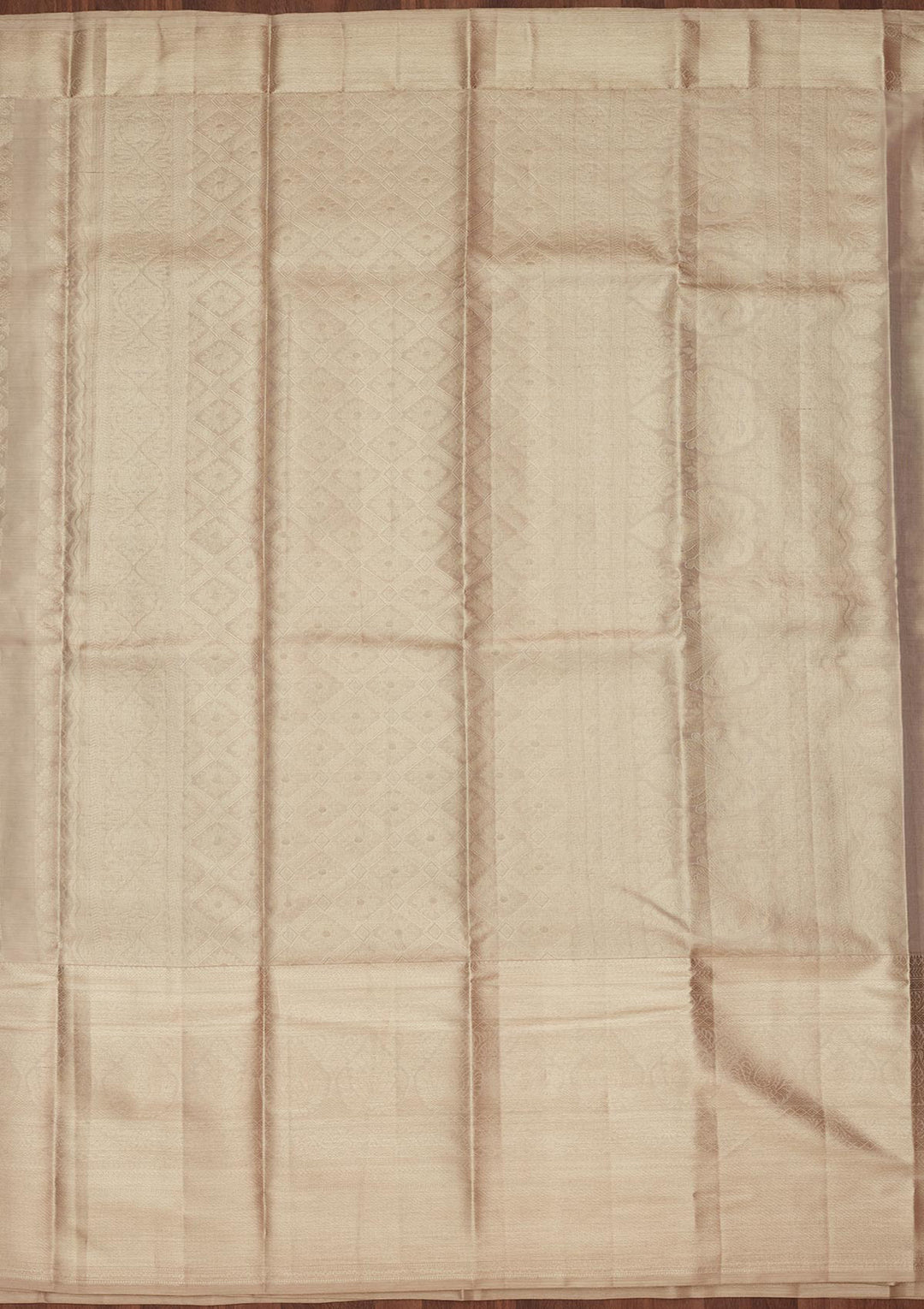 Gold Silk Jaal Zariwork Saree With Matching Blouse Piece