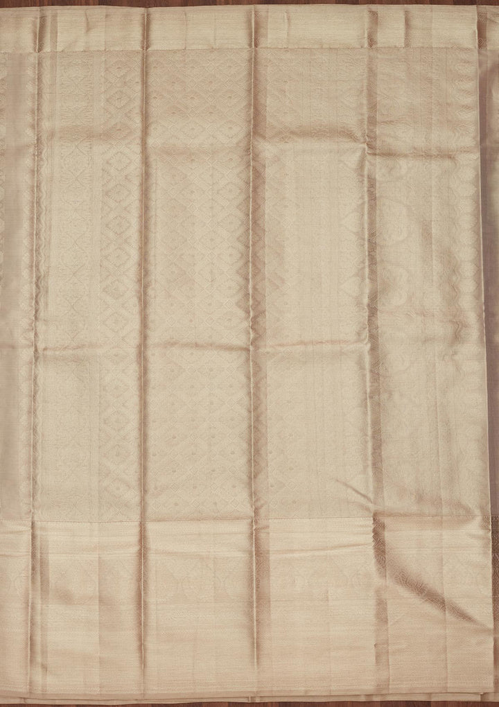 Gold Silk Jaal Zariwork Saree With Matching Blouse Piece