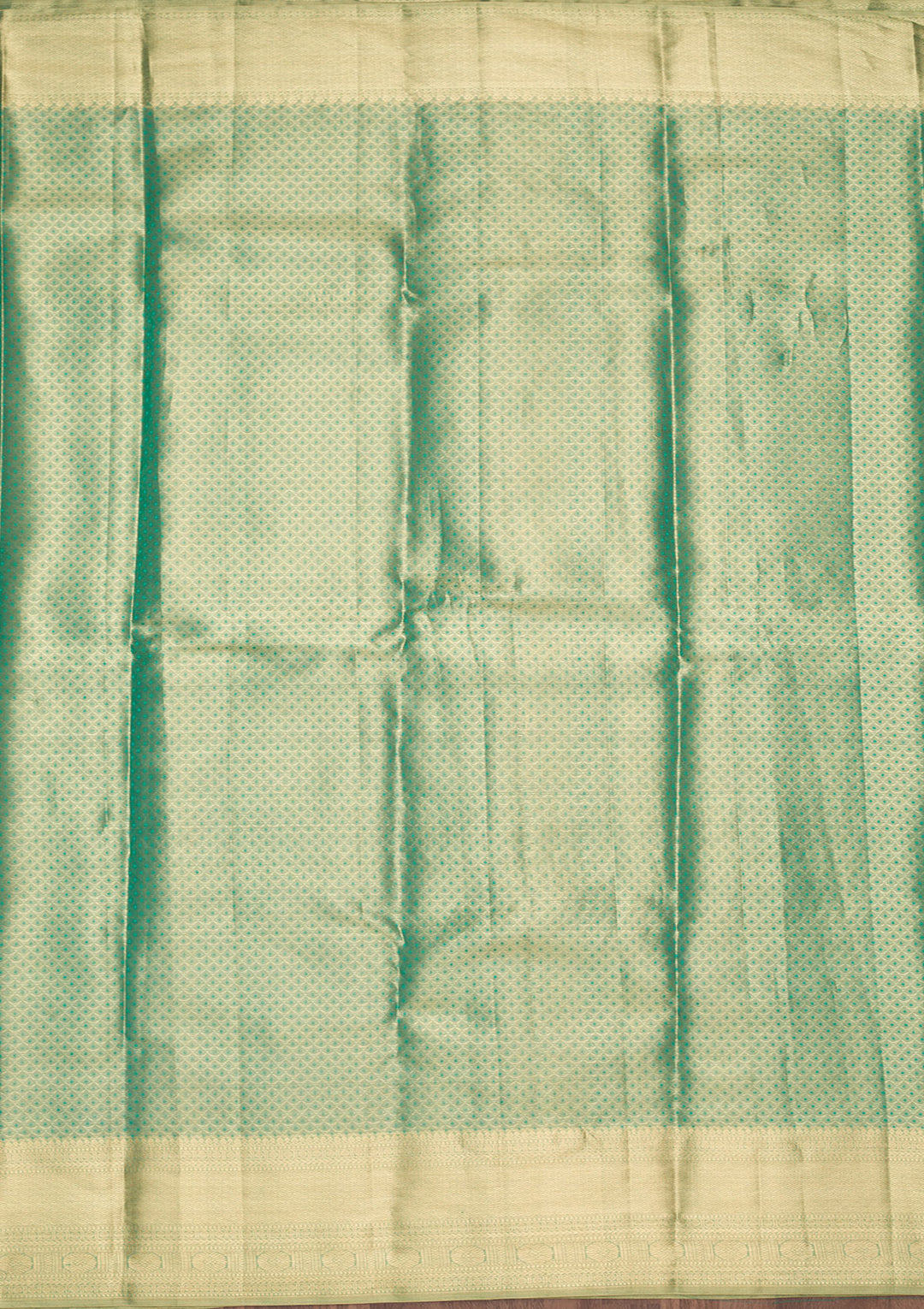 Rama Green Silk Jaal Zariwork Saree With Matching Blouse Piece