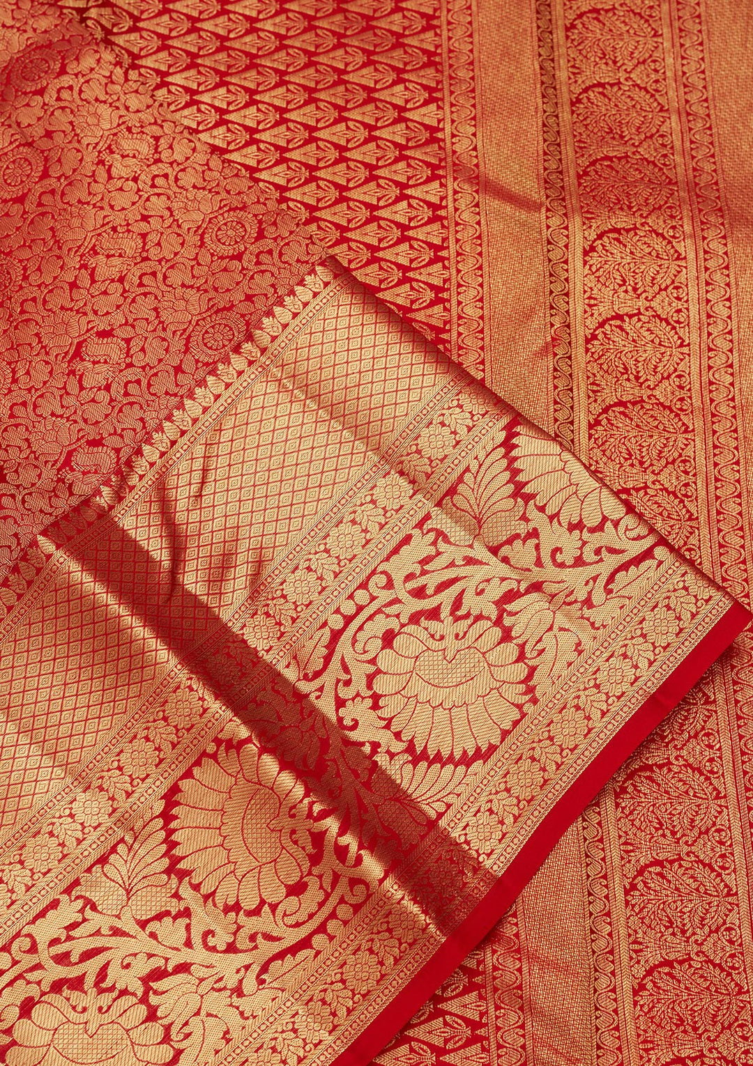 Maroon Silk Jaal Saree With Matching Blouse Piece