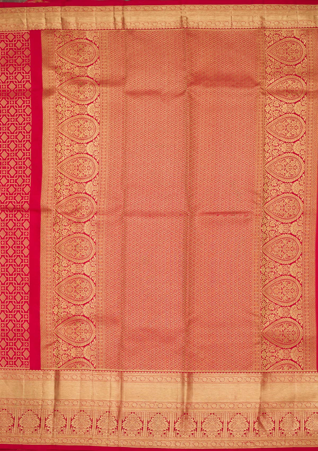 Maroon Silk Jaal Zariwork Saree With Matching Blouse Piece