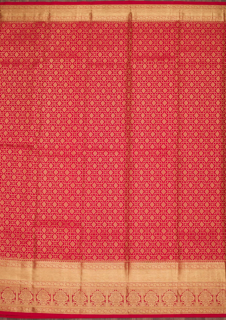 Maroon Silk Jaal Zariwork Saree With Matching Blouse Piece