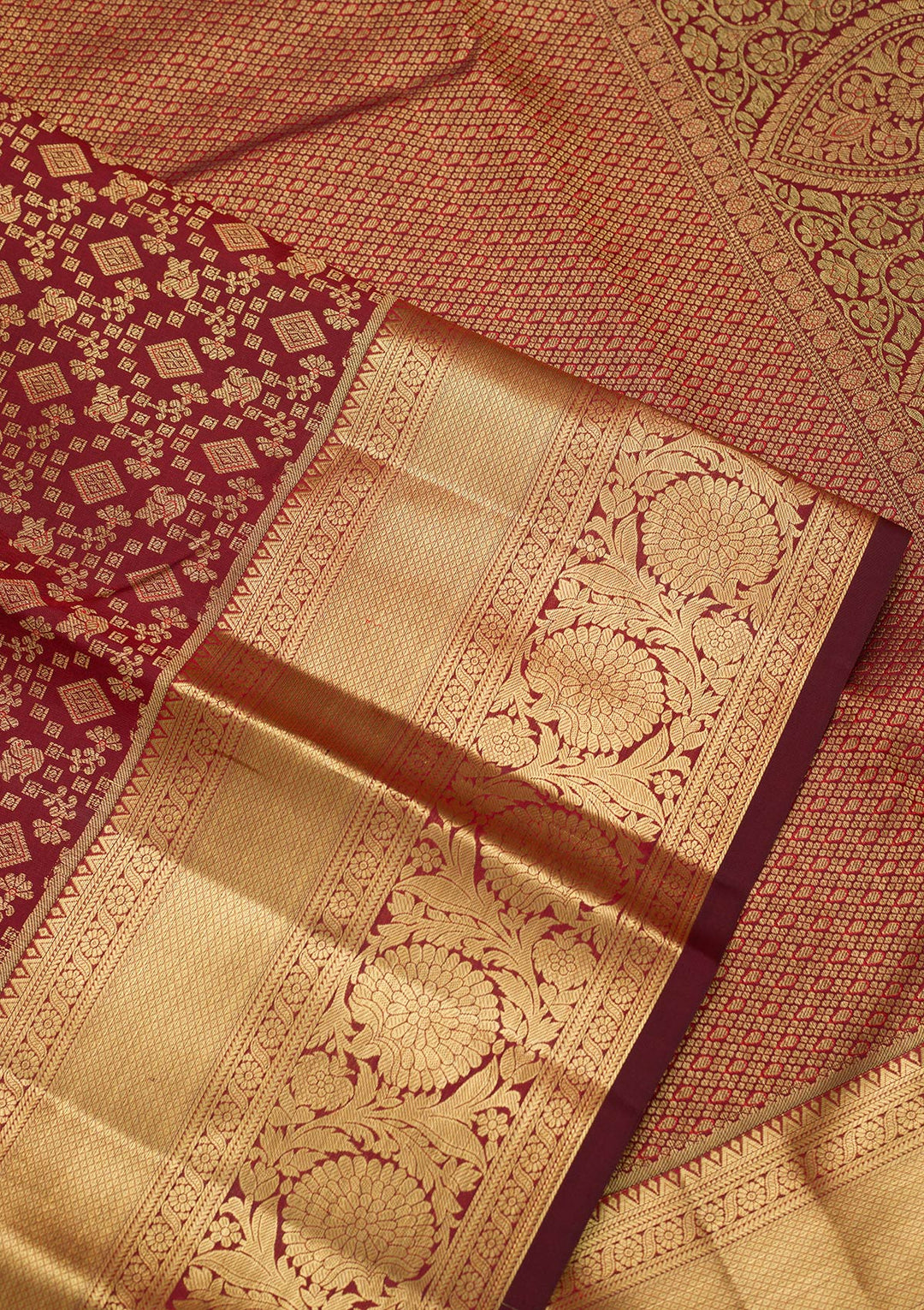 Brown Silk Jaal Zariwork Saree With Matching Blouse Piece
