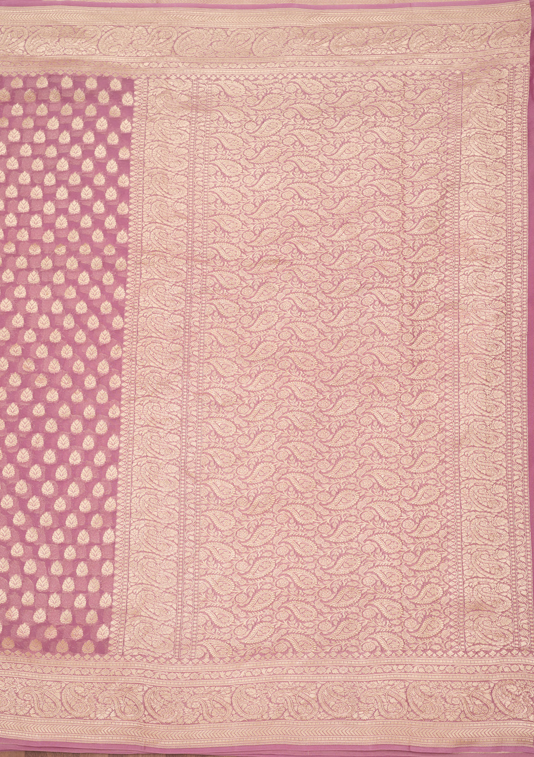Lavender Georgette Buti Zariwork Saree With Matching Blouse Piece