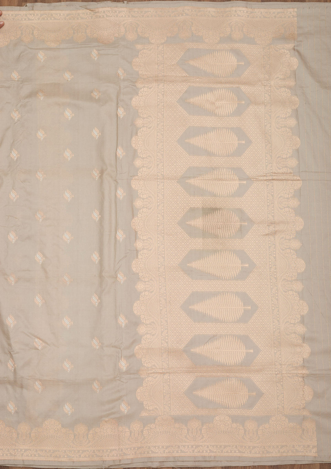 Grey Silk Buti Gold Zariwork Saree With Matching Blouse Piece