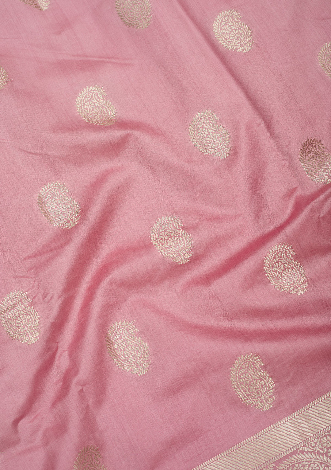 Onion Pink Silk Buti Zariwork Saree With Matching Blouse Piece
