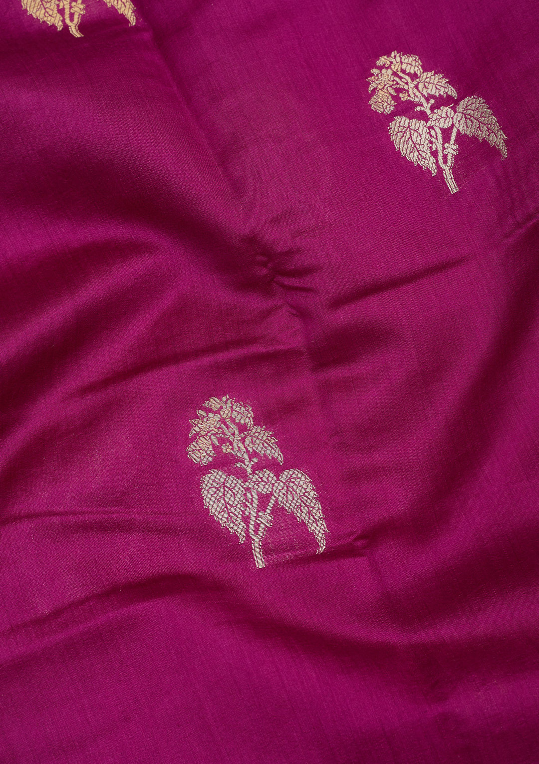 Light Lavender Silk Buti Zariwork Saree With Matching Blouse Piece