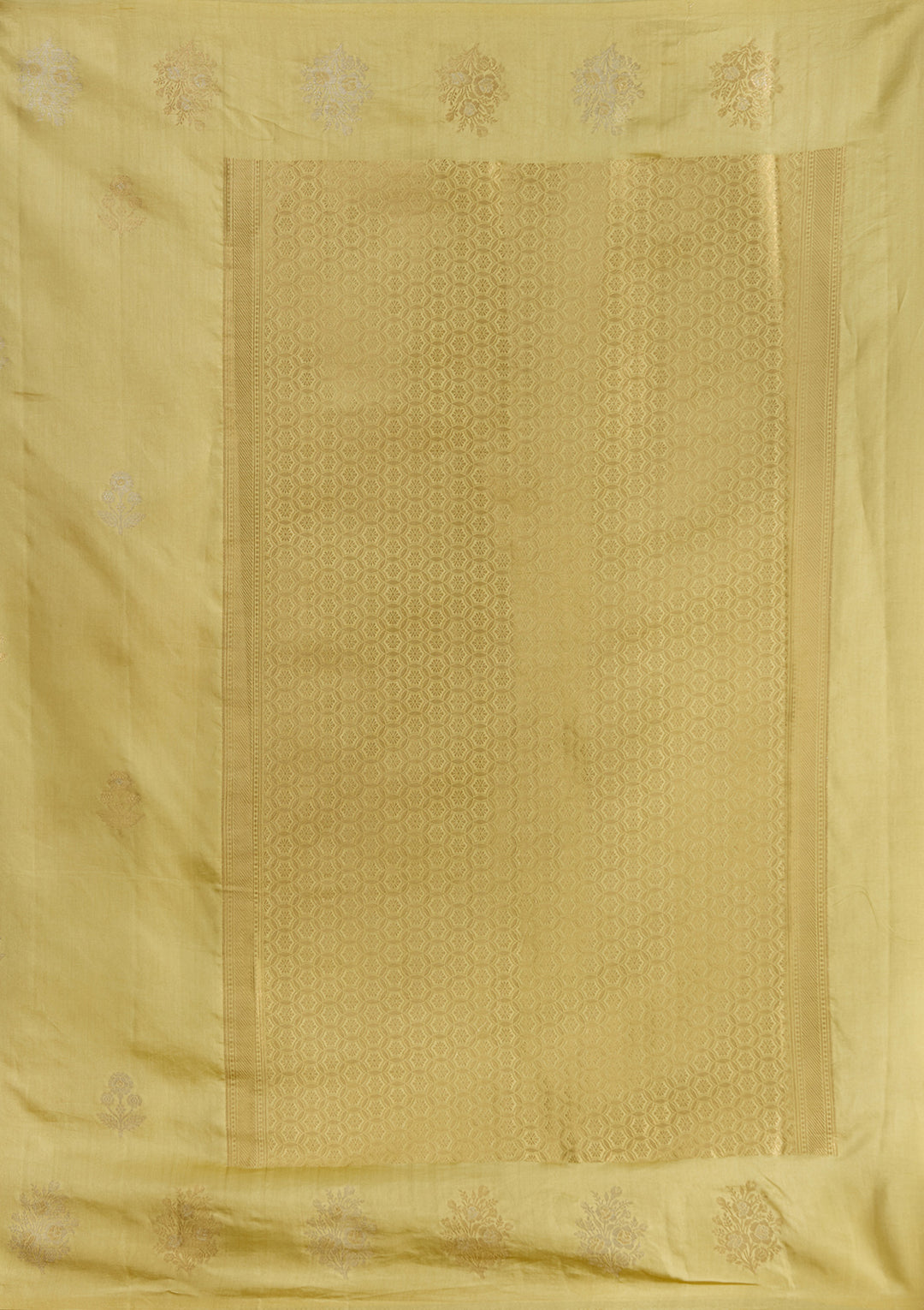 Gold Silk Buti Silver Zariwork Saree With Matching Blouse Piece