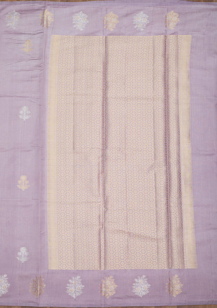 Lavender Silk Buti Silver Zariwork Saree With Matching Blouse Piece