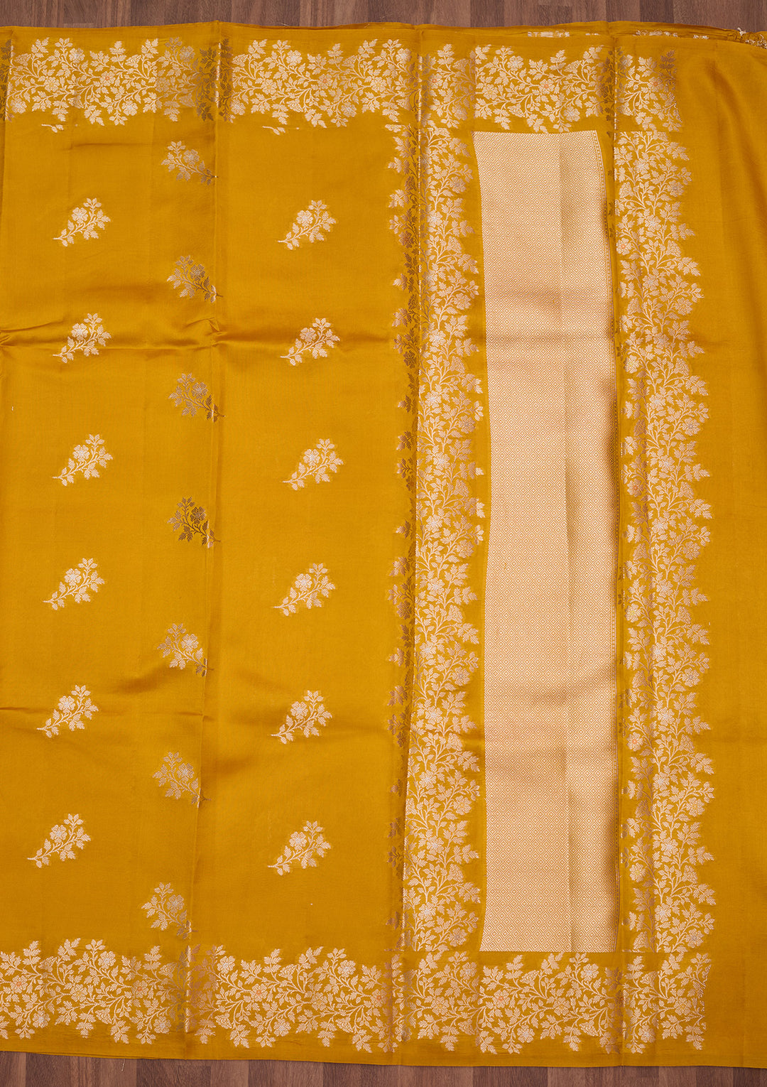 Mustard Silk Buti Gold Zariwork Saree With Matching Blouse Piece