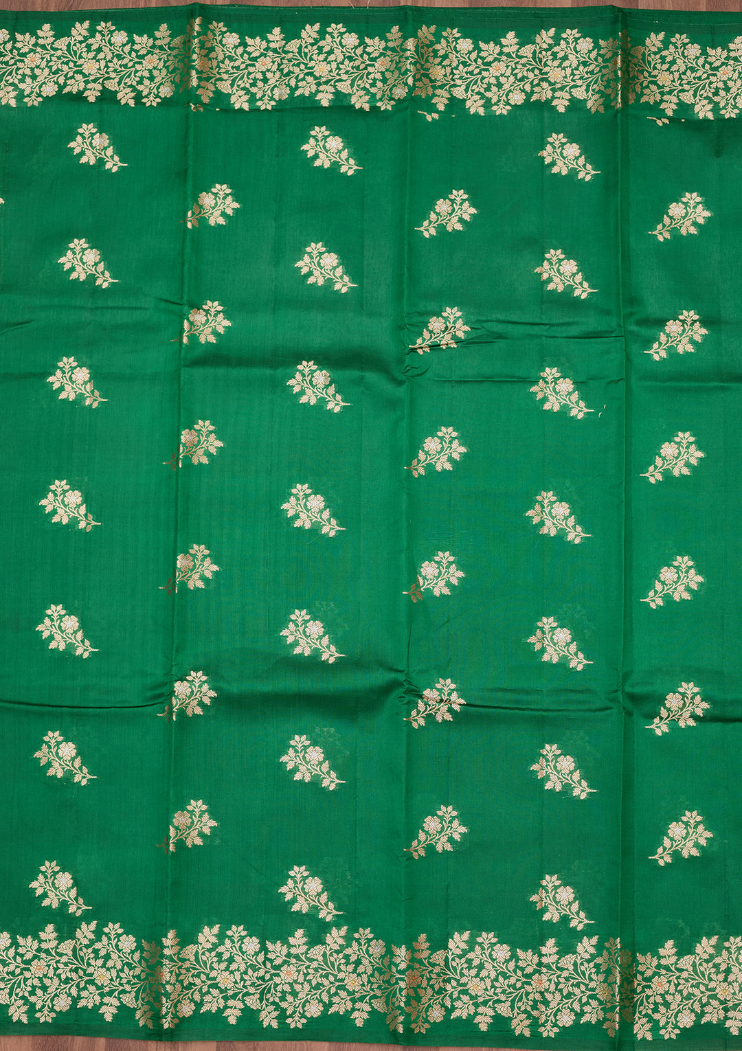 Rama Green Silk Buti Gold Zariwork Saree With Matching Blouse Piece