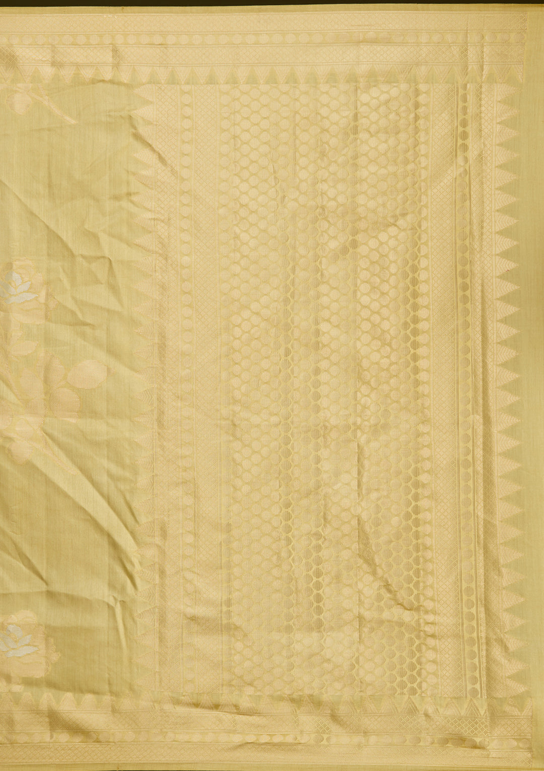 Gold Silk Buti Gold Zariwork Saree With Matching Blouse Piece