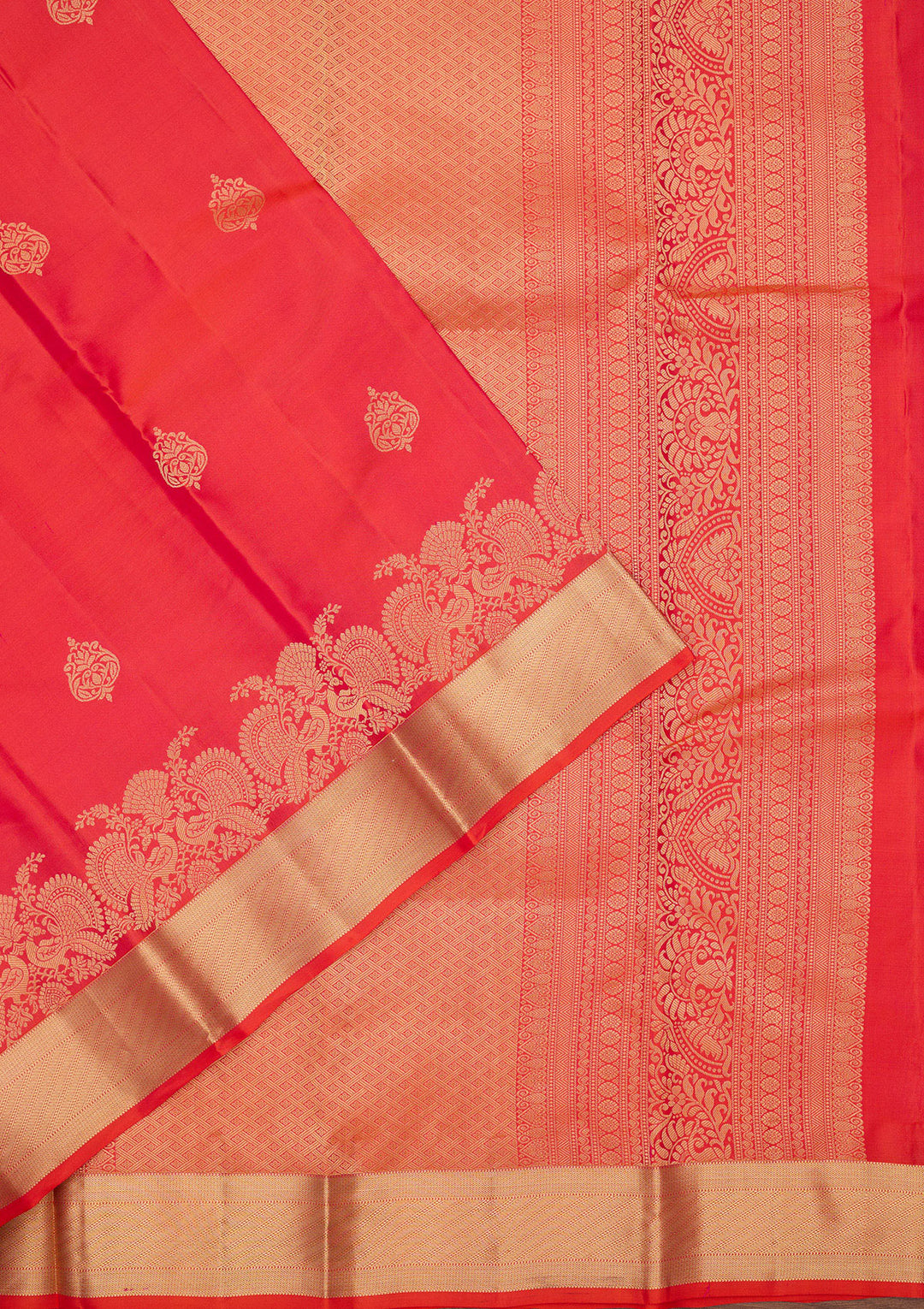 Red Pure Silk Buti Zariwork Saree With Matching Blouse Piece
