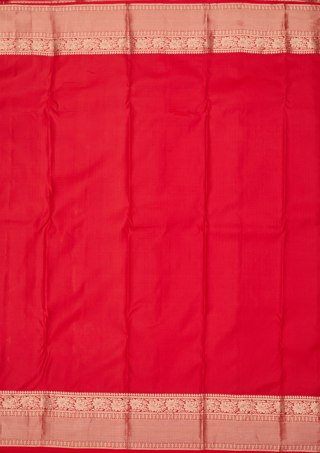 Red Pure Silk Jaal Gold Zariwork Saree With Matching Blouse Piece