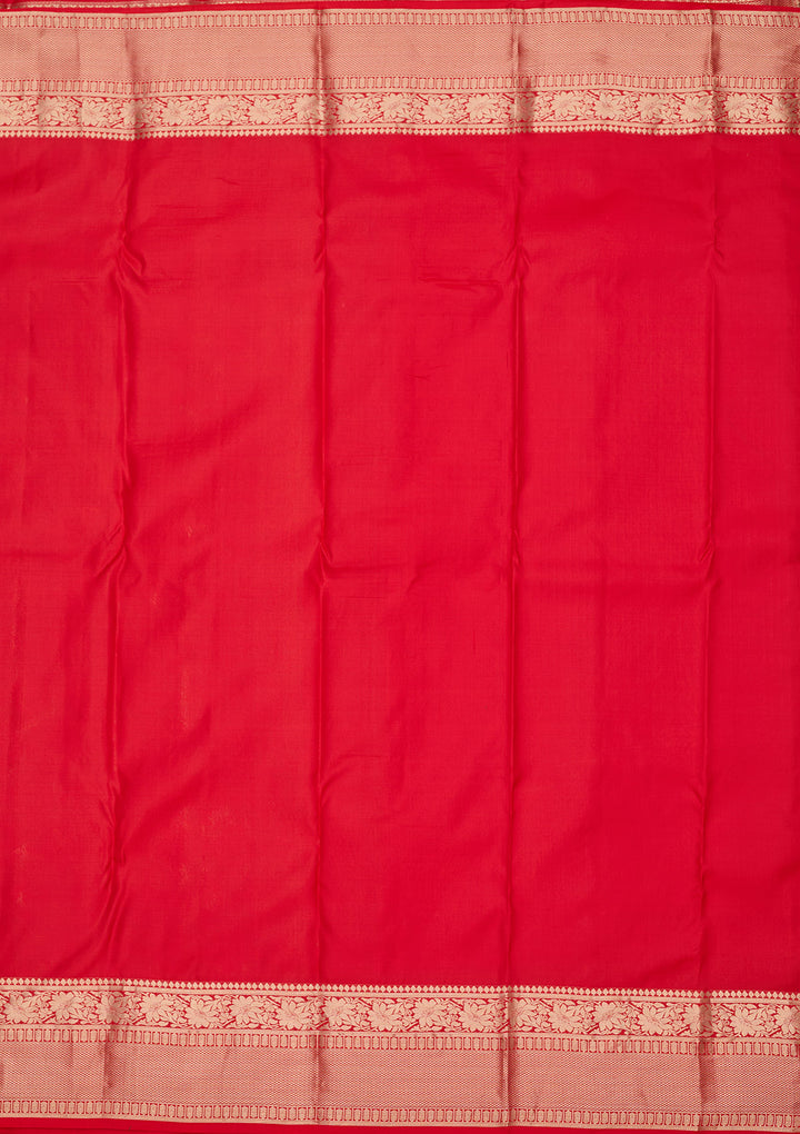 Red Pure Silk Jaal Gold Zariwork Saree With Matching Blouse Piece