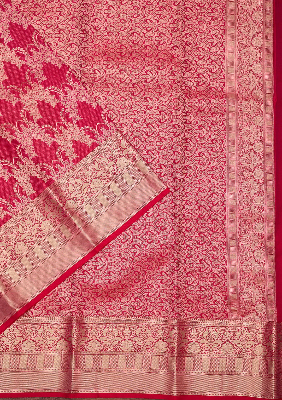 Red Pure Silk Jaal Gold Zariwork Saree With Matching Blouse Piece