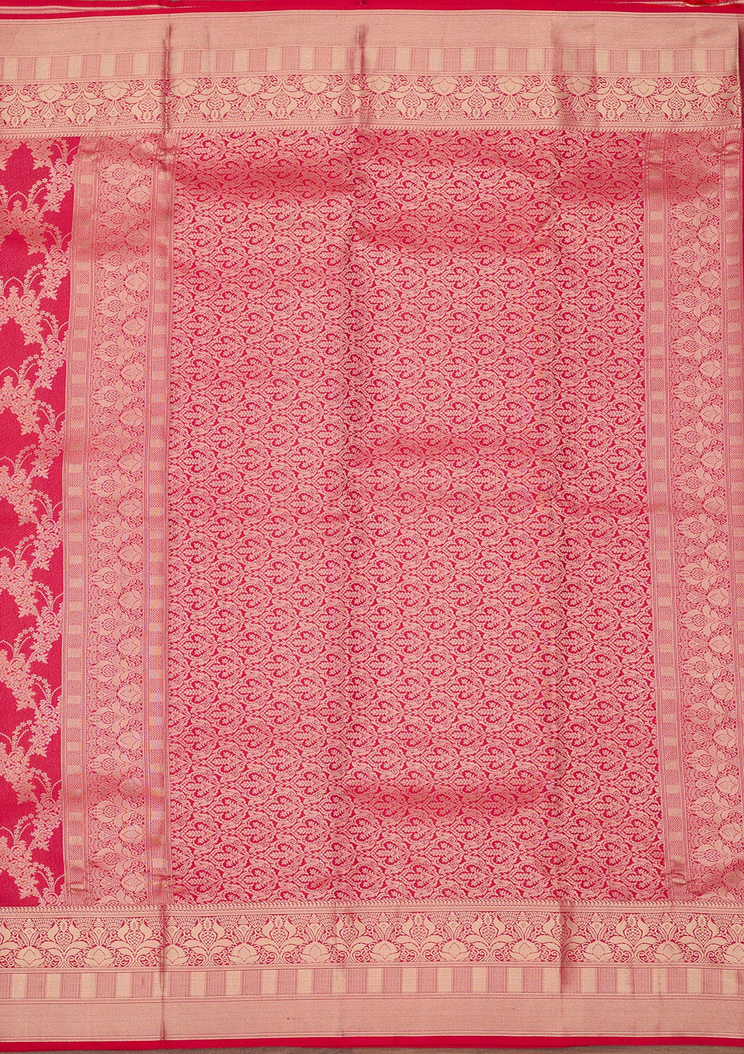 Red Pure Silk Jaal Gold Zariwork Saree With Matching Blouse Piece