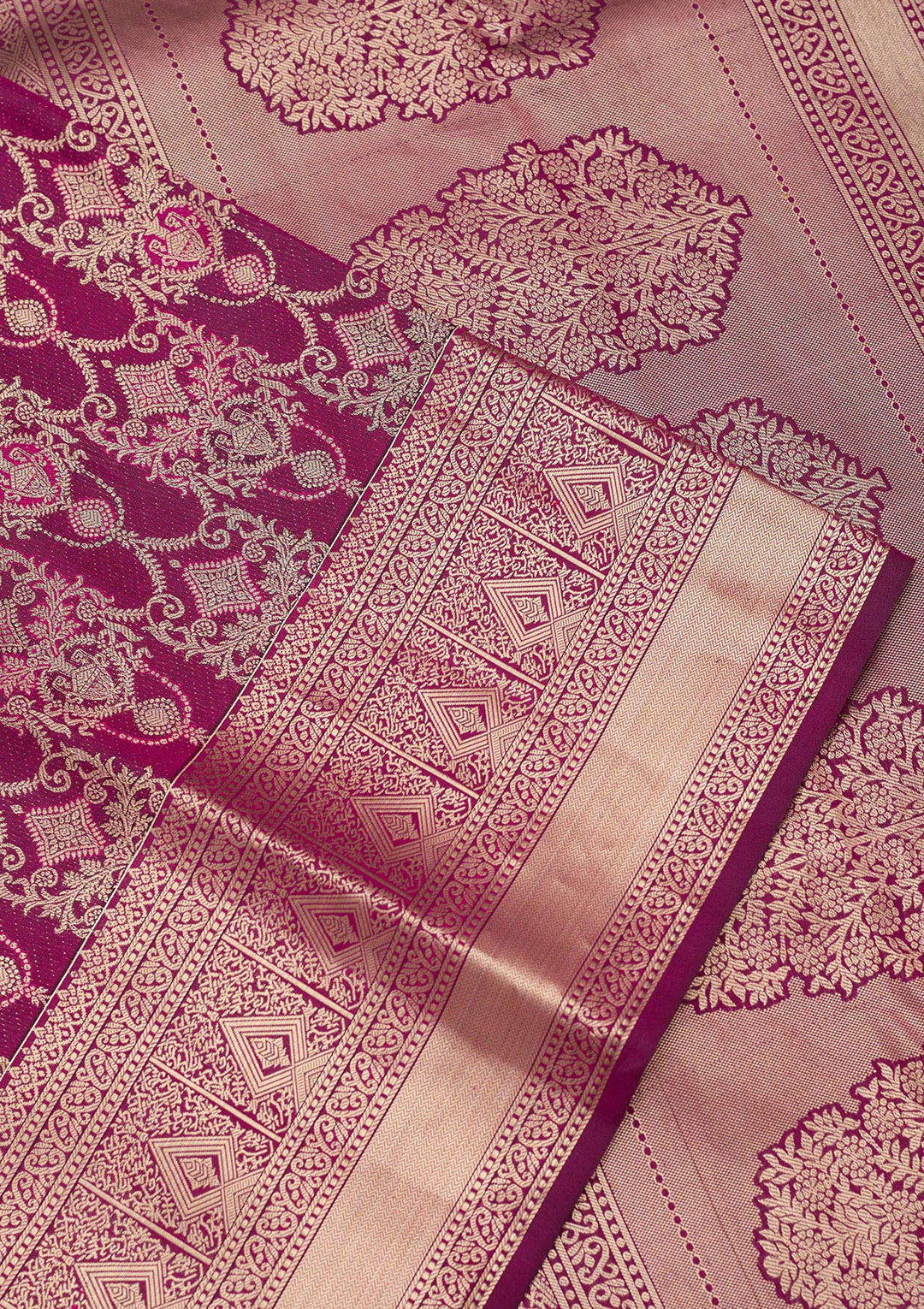 Purple Pure Silk Jaal Zariwork Saree With Matching Blouse Piece