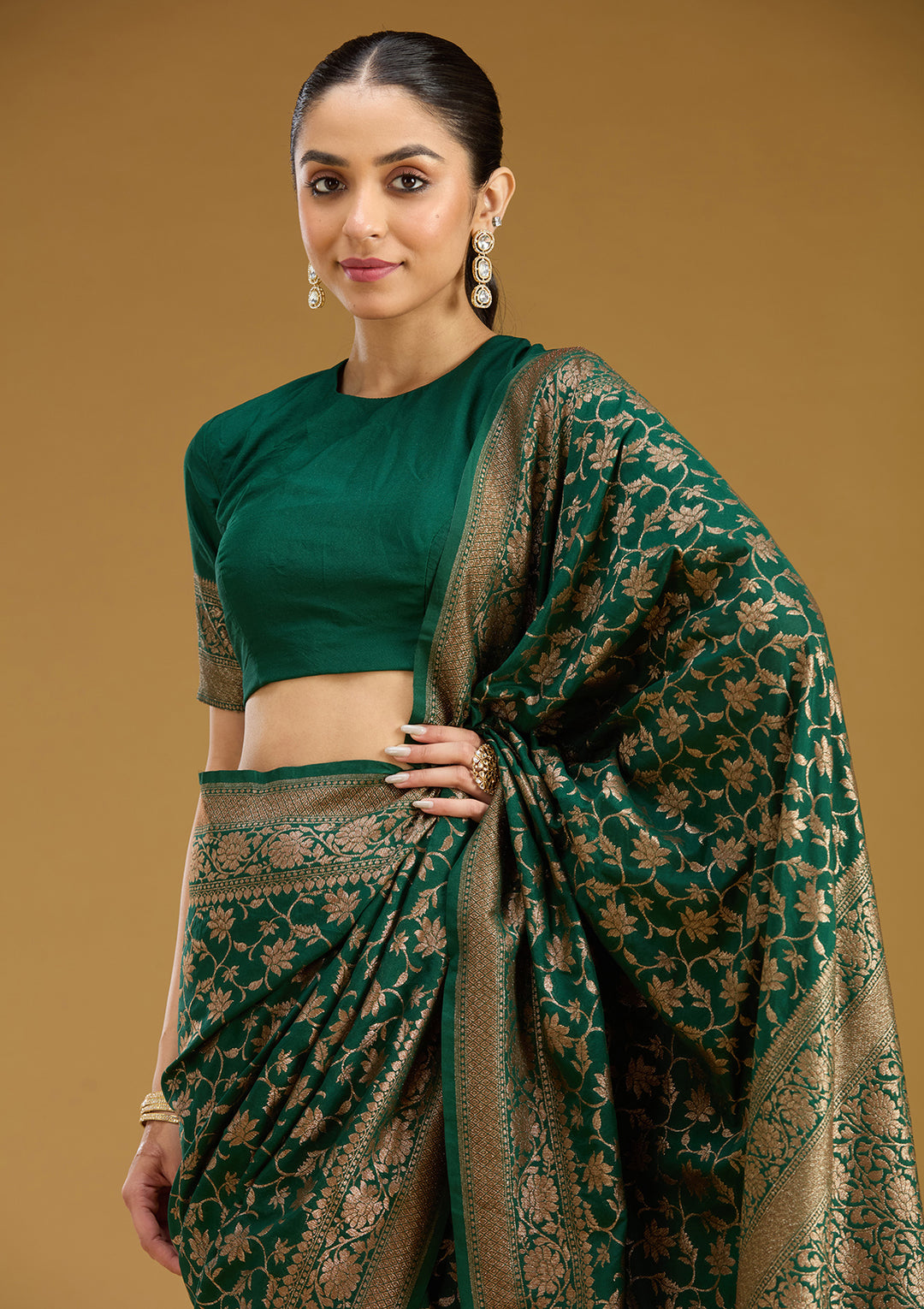 Green Georgette Jaal Gold Zariwork Saree With Matching Blouse Piece