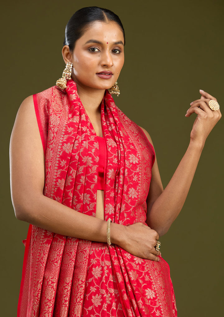 Red Georgette Jaal Gold Zariwork Saree With Matching Blouse Piece