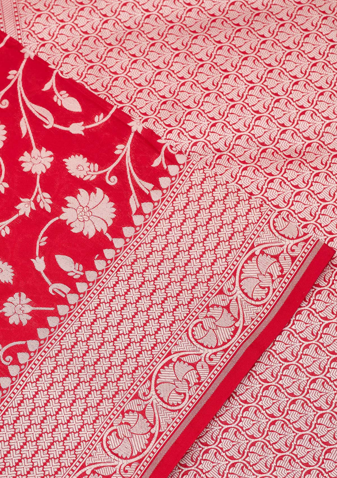 Red Silk Jaal Zariwork Saree With Matching Blouse Piece