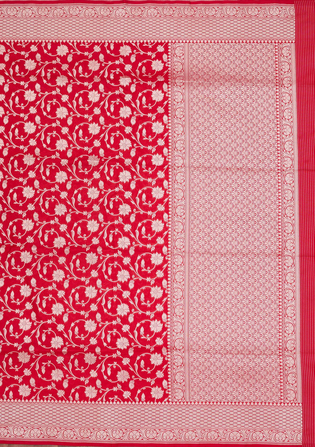 Red Silk Jaal Zariwork Saree With Matching Blouse Piece
