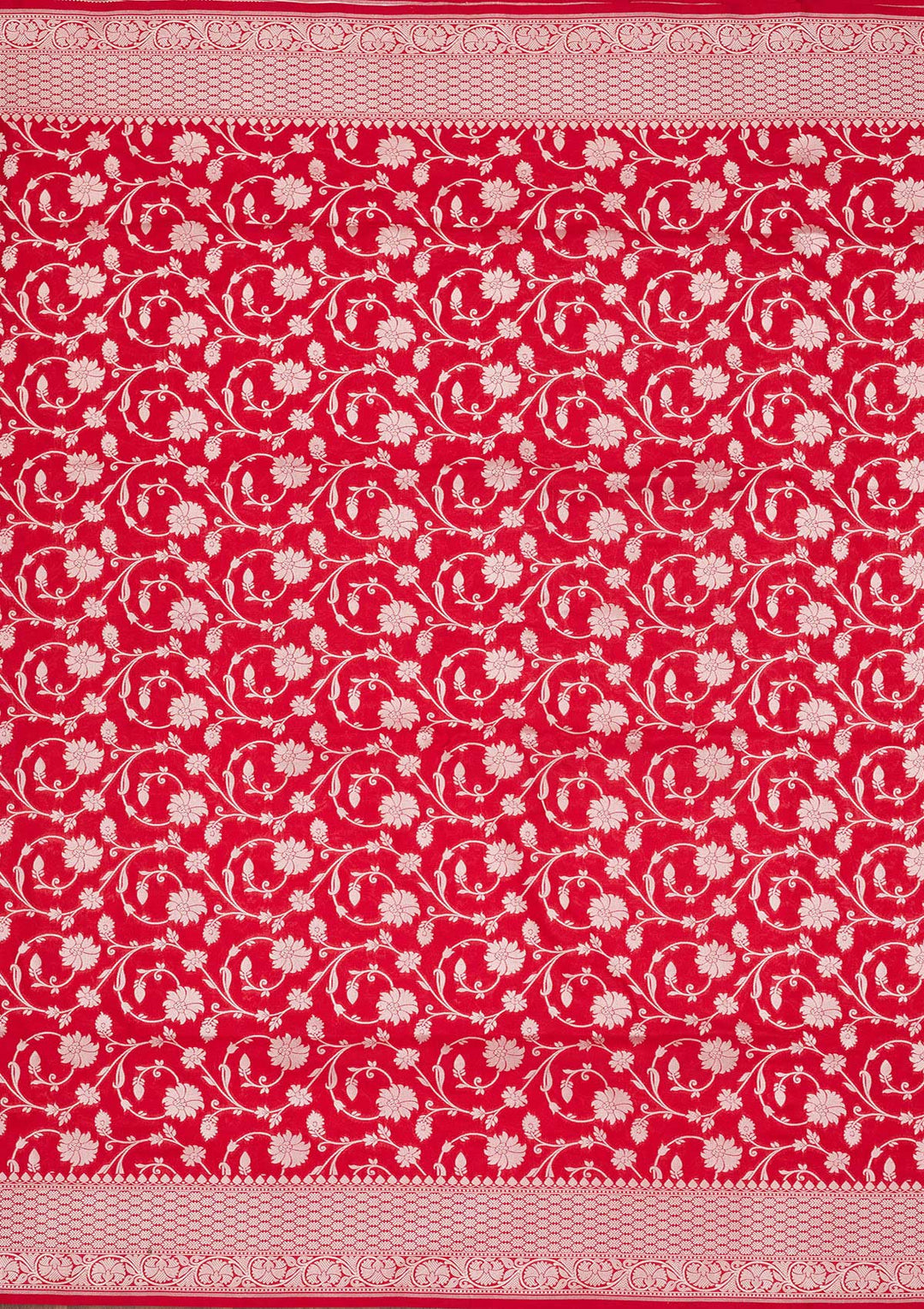 Red Silk Jaal Zariwork Saree With Matching Blouse Piece