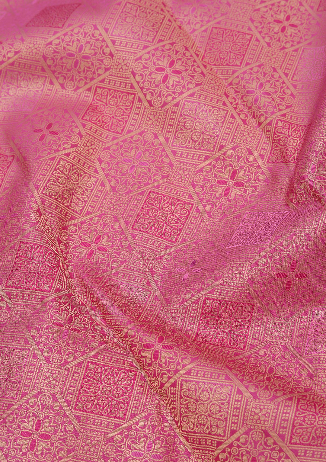Onion Pink Pure Silk Jaal Zariwork Saree With Matching Blouse Piece