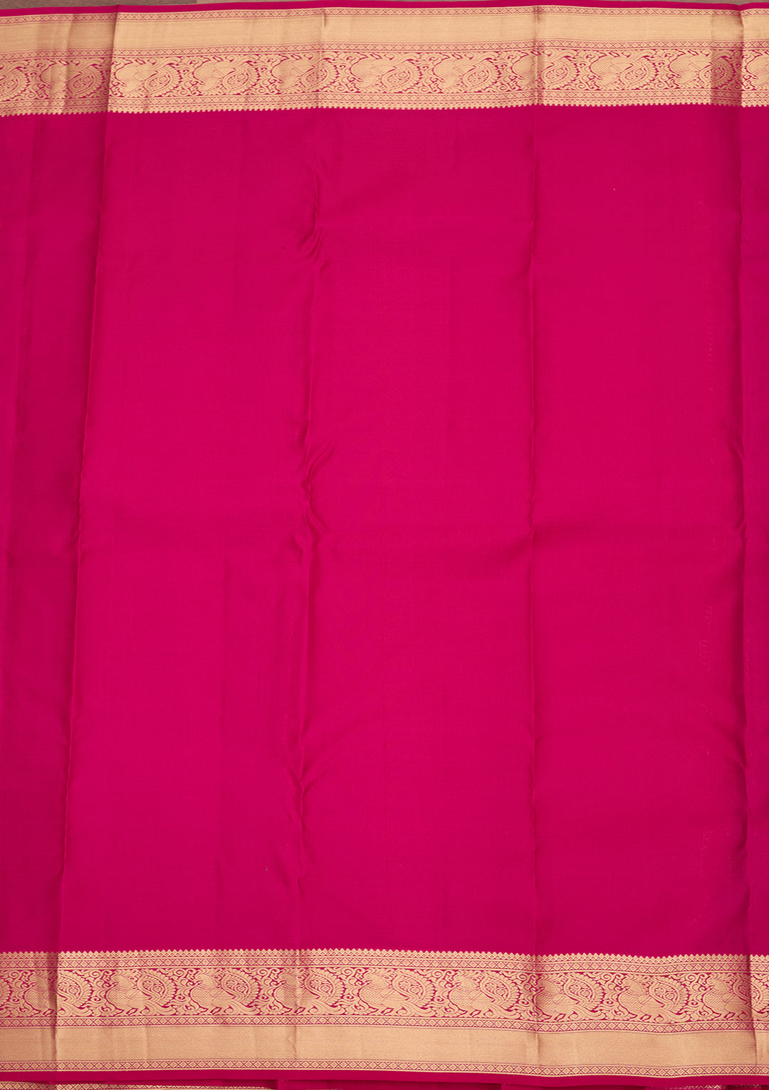 Purple Silk Jaal Gold Zariwork Saree With Matching Blouse Piece