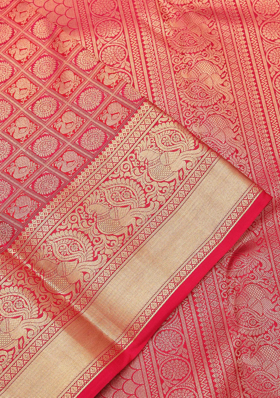 Red Silk Jaal Gold Zariwork Saree With Matching Blouse Piece
