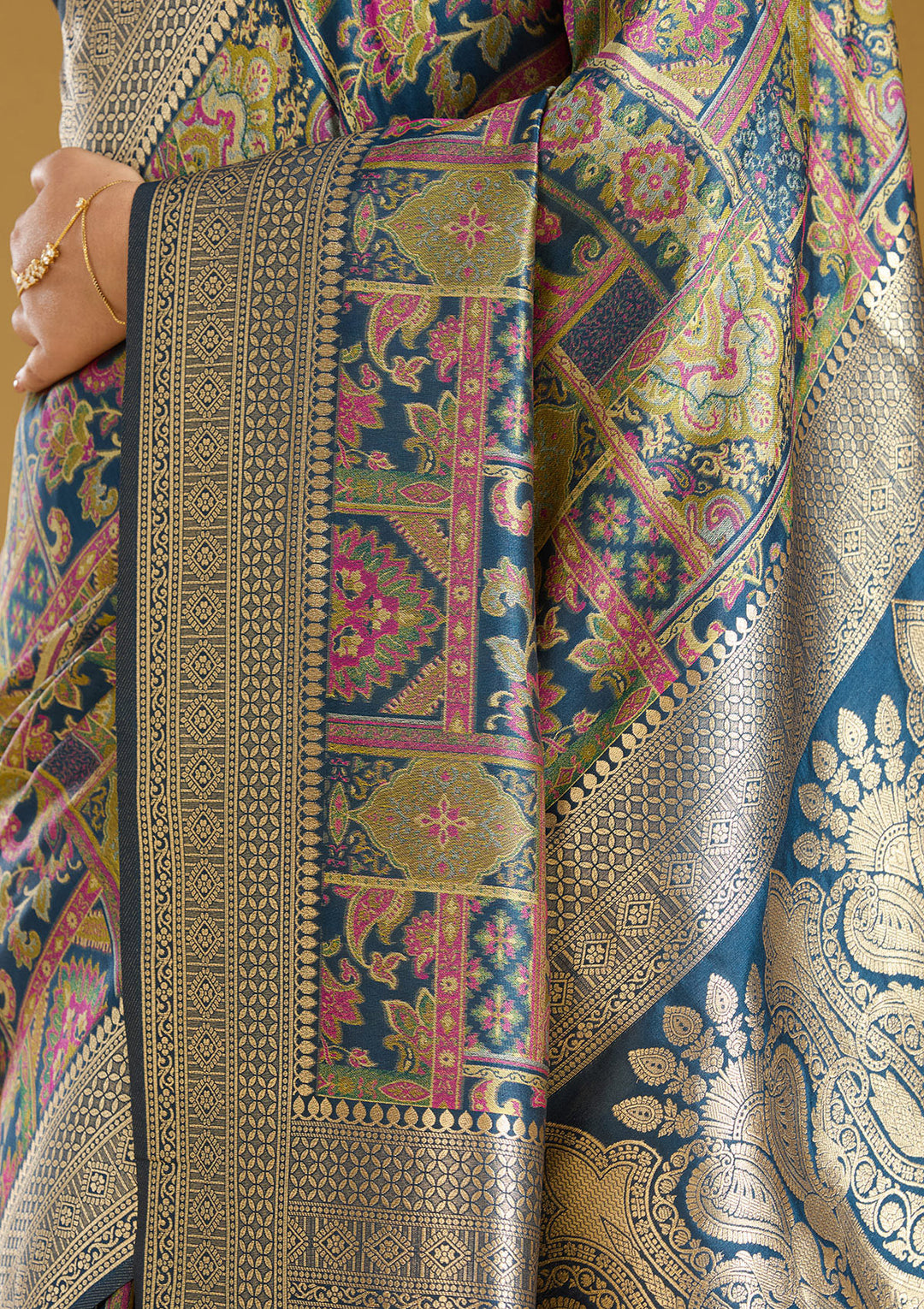 Peacock Blue Silk Jaal Printed Saree With Matching Blouse Piece