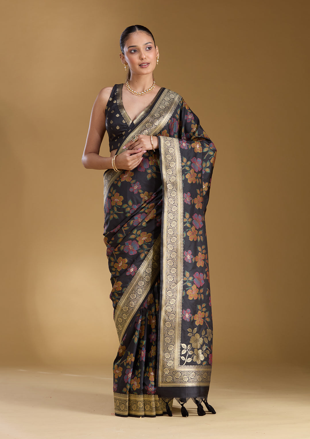 Black Silk Jaal Printed Saree With Matching Blouse Piece