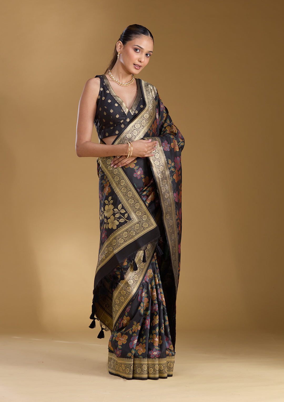 Black Silk Jaal Printed Saree With Matching Blouse Piece