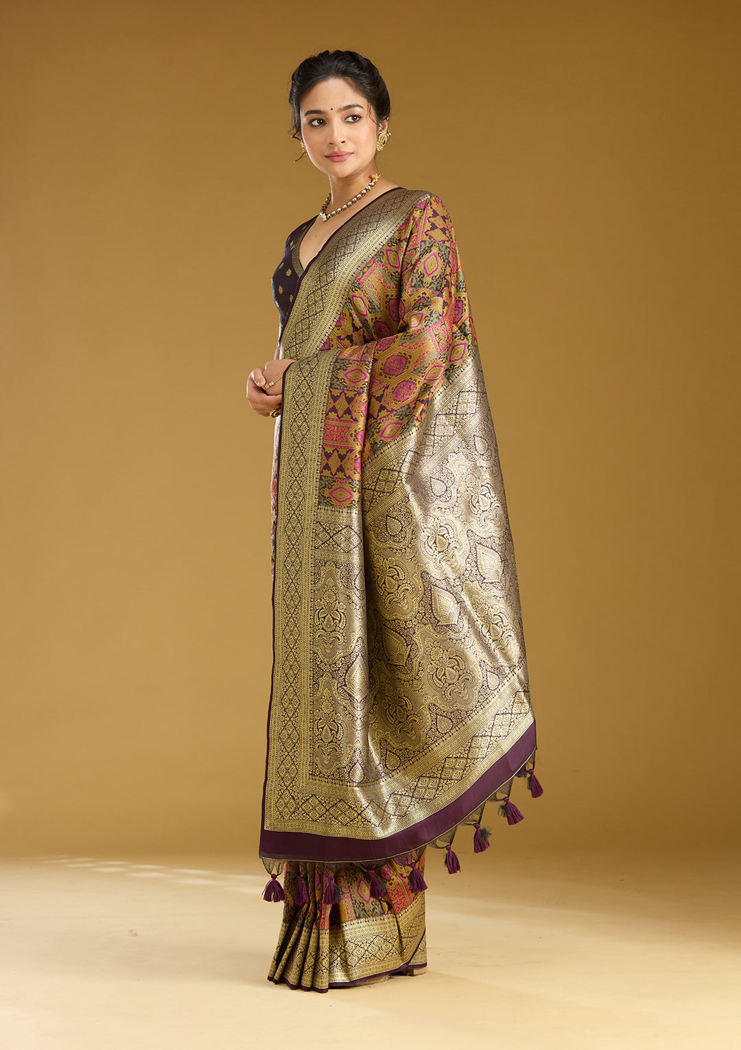 Black Silk Jaal Printed Saree With Matching Blouse Piece