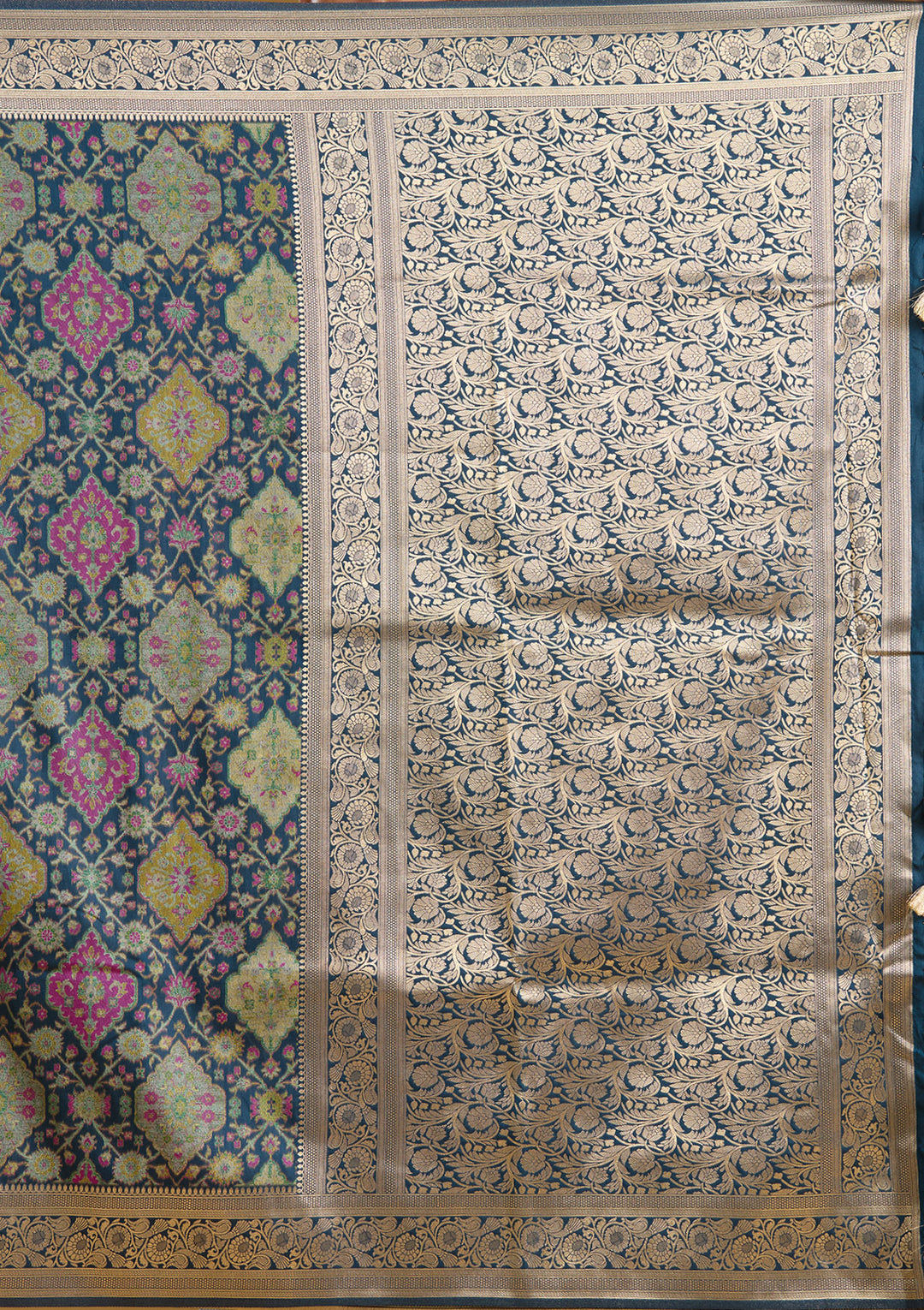 Peacock Blue Silk Jaal Printed Saree With Matching Blouse Piece