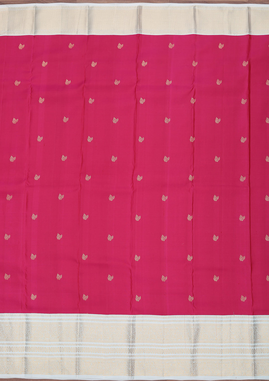 Magenta Pink Pure Silk Buti Zariwork Saree With Matching Blouse Piece