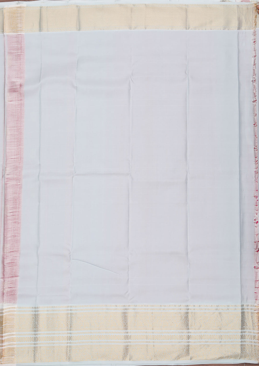 Magenta Pink Pure Silk Buti Zariwork Saree With Matching Blouse Piece
