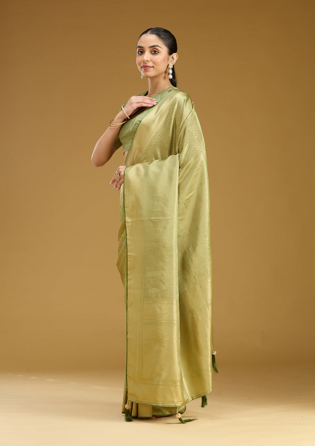 Pista Green Silk Jaal Zariwork Saree With Matching Blouse Piece