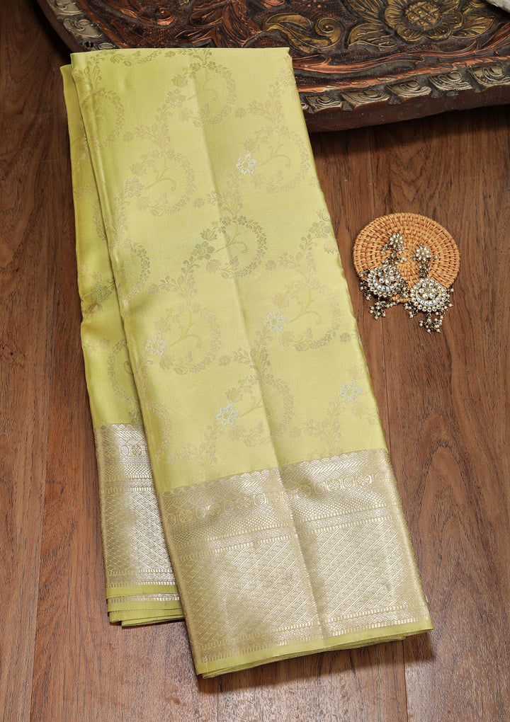 Mehendi Pure Silk Jaal Zariwork Saree With Matching Blouse Piece