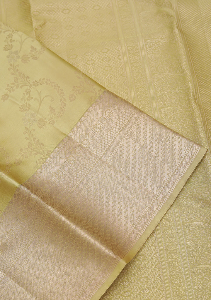 Mehendi Pure Silk Jaal Zariwork Saree With Matching Blouse Piece
