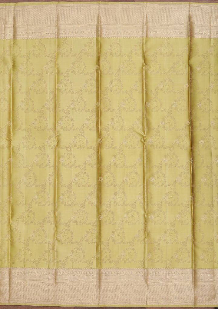 Mehendi Pure Silk Jaal Zariwork Saree With Matching Blouse Piece