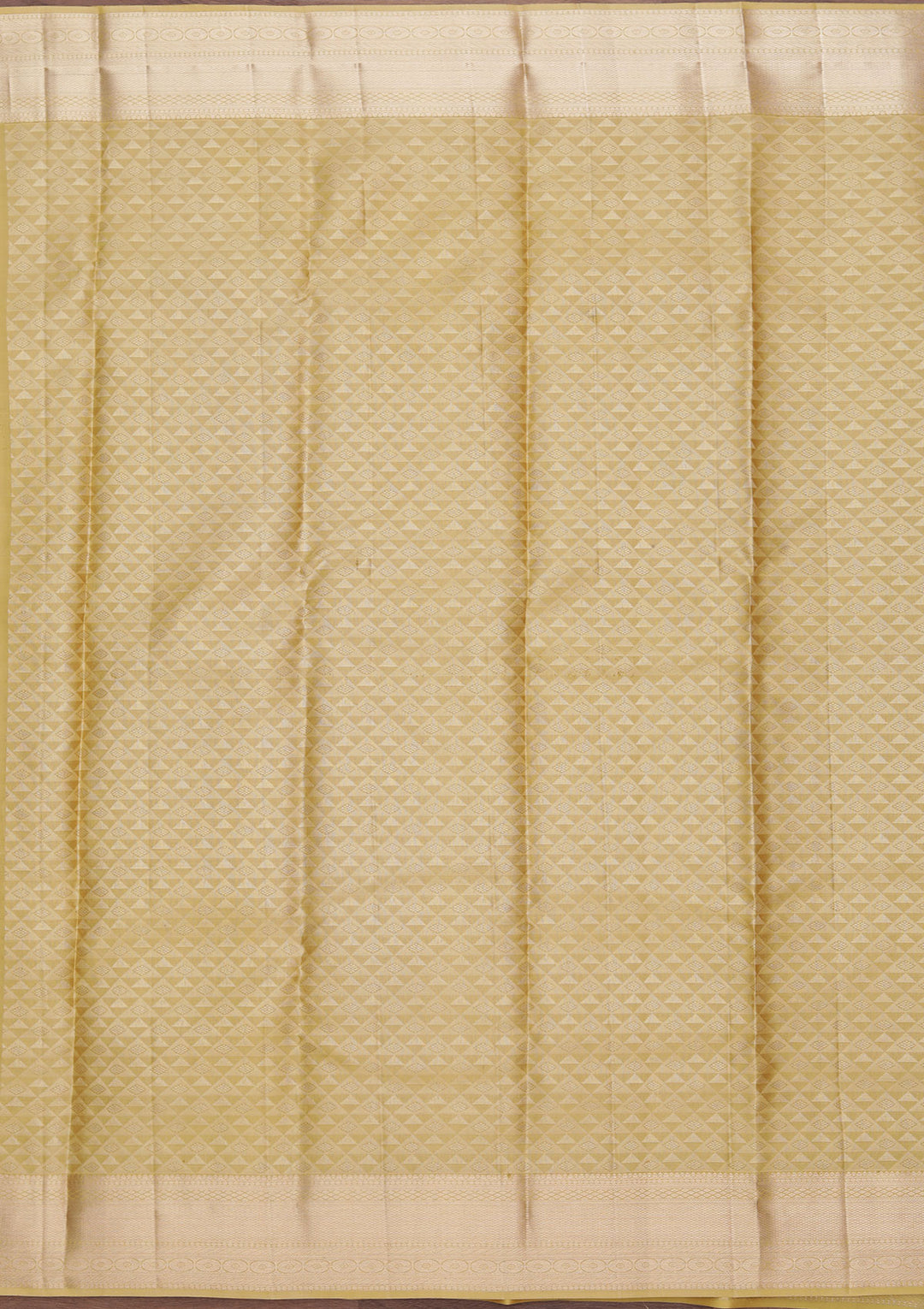 Gold Pure Silk Jaal Zariwork Saree With Matching Blouse Piece