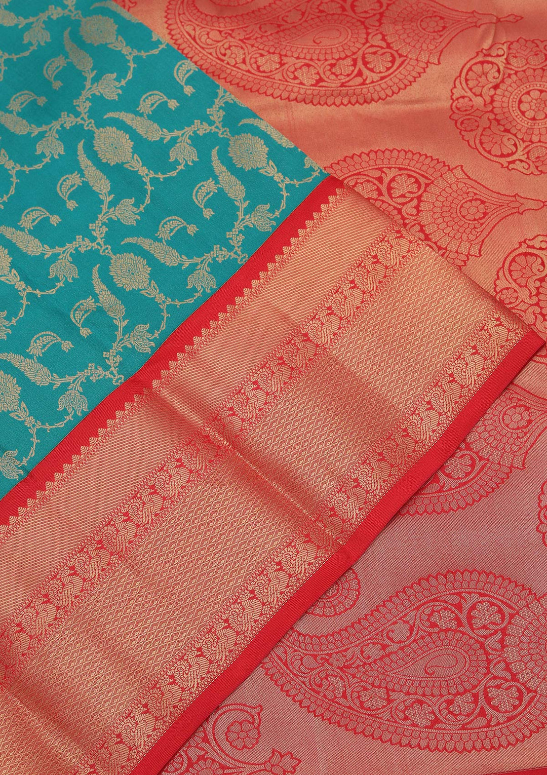 Peacock Green Pure Silk Jaal Zariwork Saree With Matching Blouse Piece