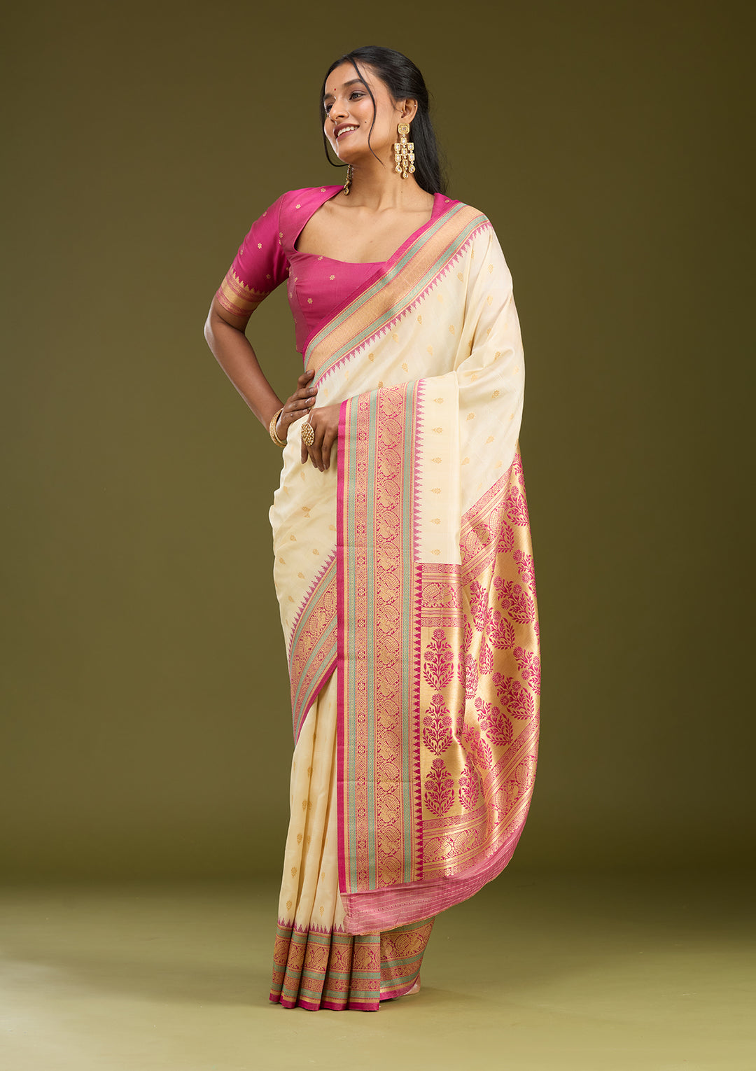 Off White Silk Buti Gold Zariwork Saree With Matching Blouse Piece