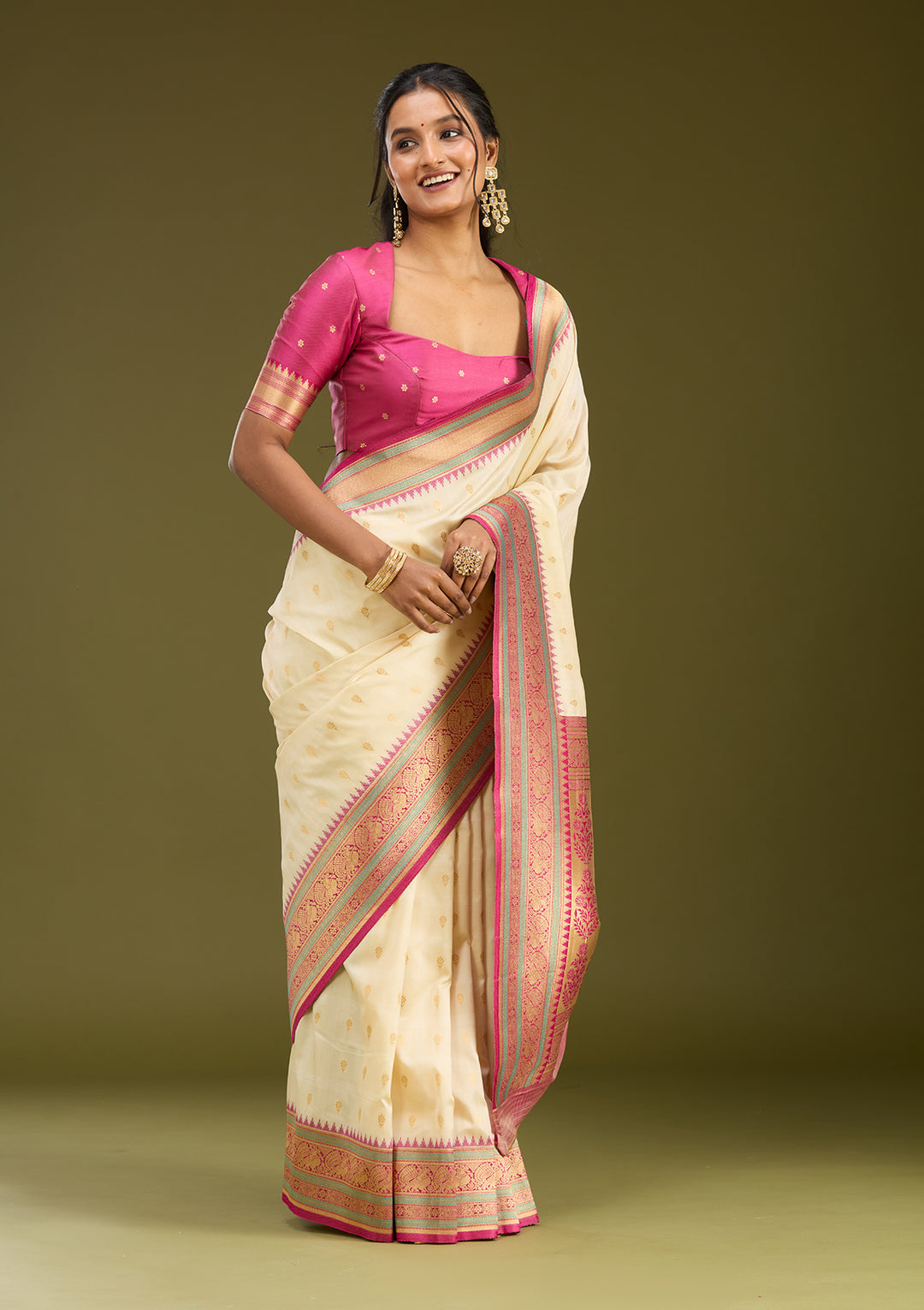 Off White Silk Buti Gold Zariwork Saree With Matching Blouse Piece