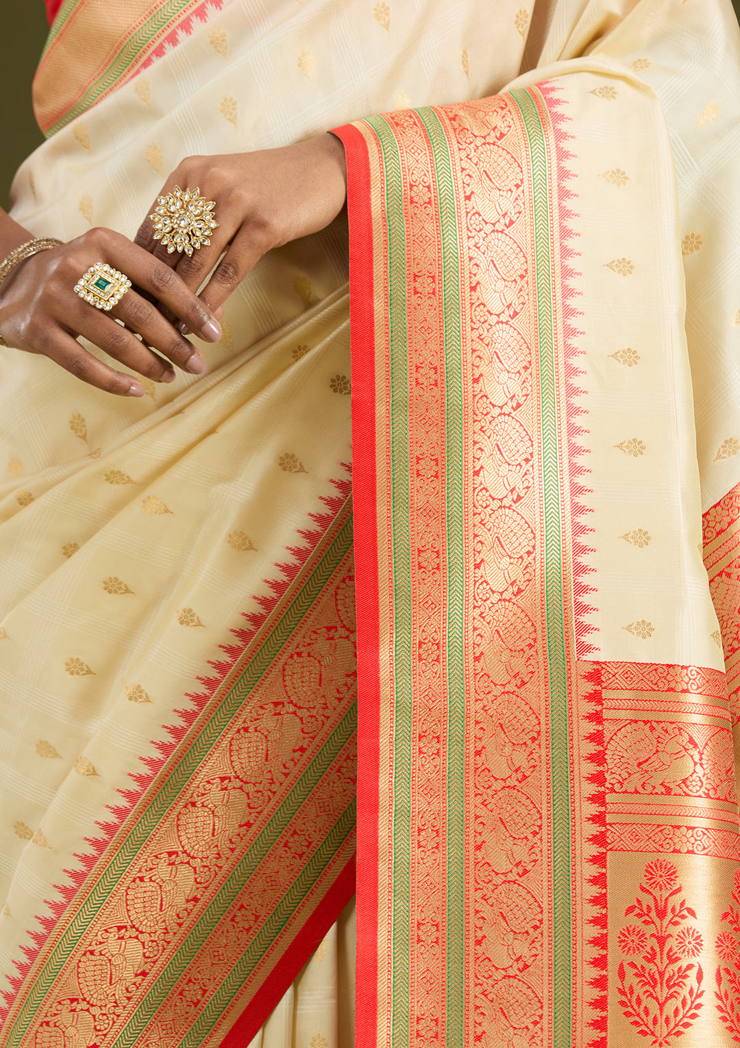 Off White Silk Buti Gold Zariwork Saree With Matching Blouse Piece
